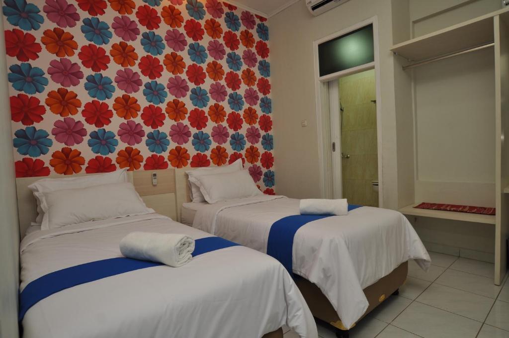 Dinar Hotel Bandung Quarto foto